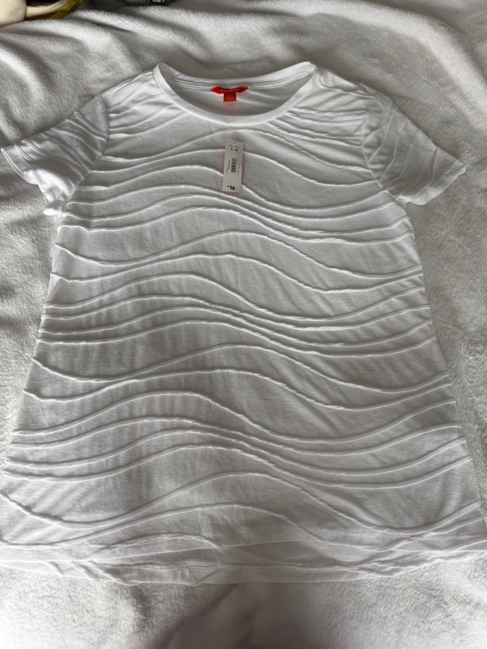 Joe Fresh White Textured Wave Tee